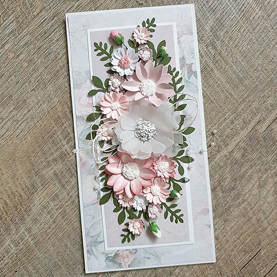 Avlångt kort med rosa blommor