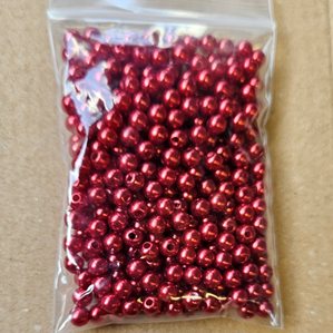 Akrylpärlor - 5mm - ca 360st - Röda