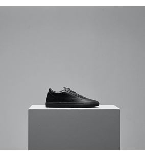 Lawrence All Black