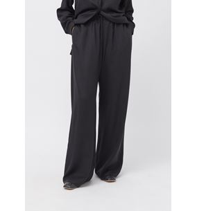 Vacant Pants