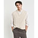 CABLE V-NECK VEST