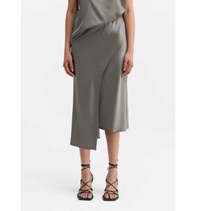 Saya satin skirt