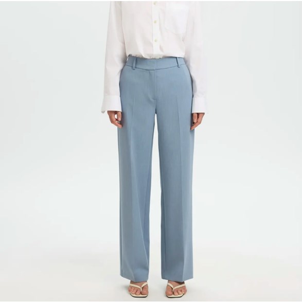 Skräddarsydda - byxor med vida ben