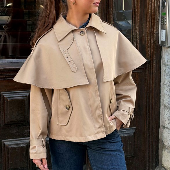 Kort trenchjacka med storm flap och hög hals