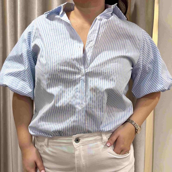 Bomullsskjorta med puffärm