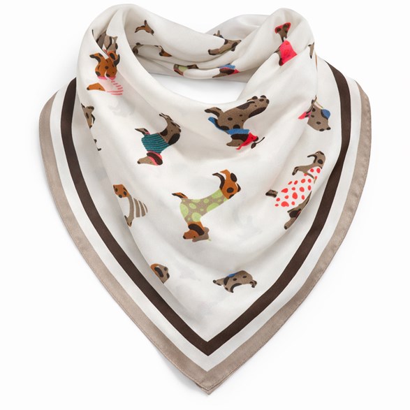 Scarf med små taxar