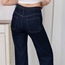Mörkblå denim med flätade detaljer