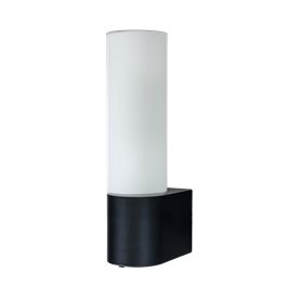 Aneta Lighting Cosenza vägglampa badrum med uttag IP44, Svart