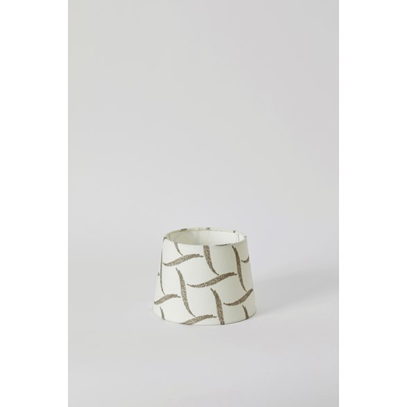 Lampskärm Qvist Classic Round, 104 White, 18cm