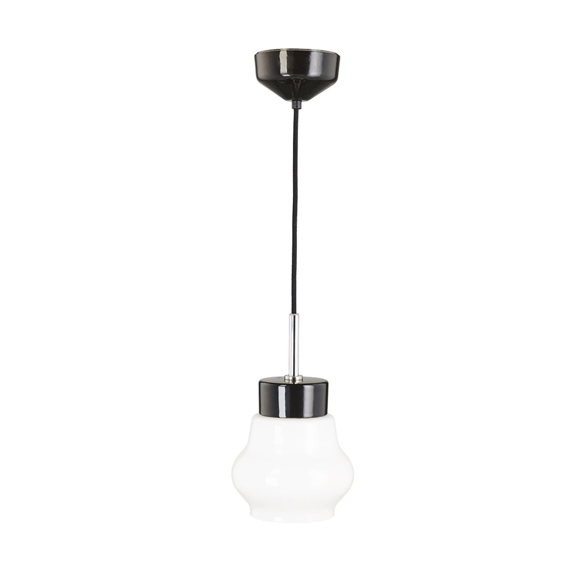 IFÖ Electric Smycka Emma pendel blankt opalglas svart | Inomhusbelysning - Taklampor - Taklampor hängande | Lampspecialisterna