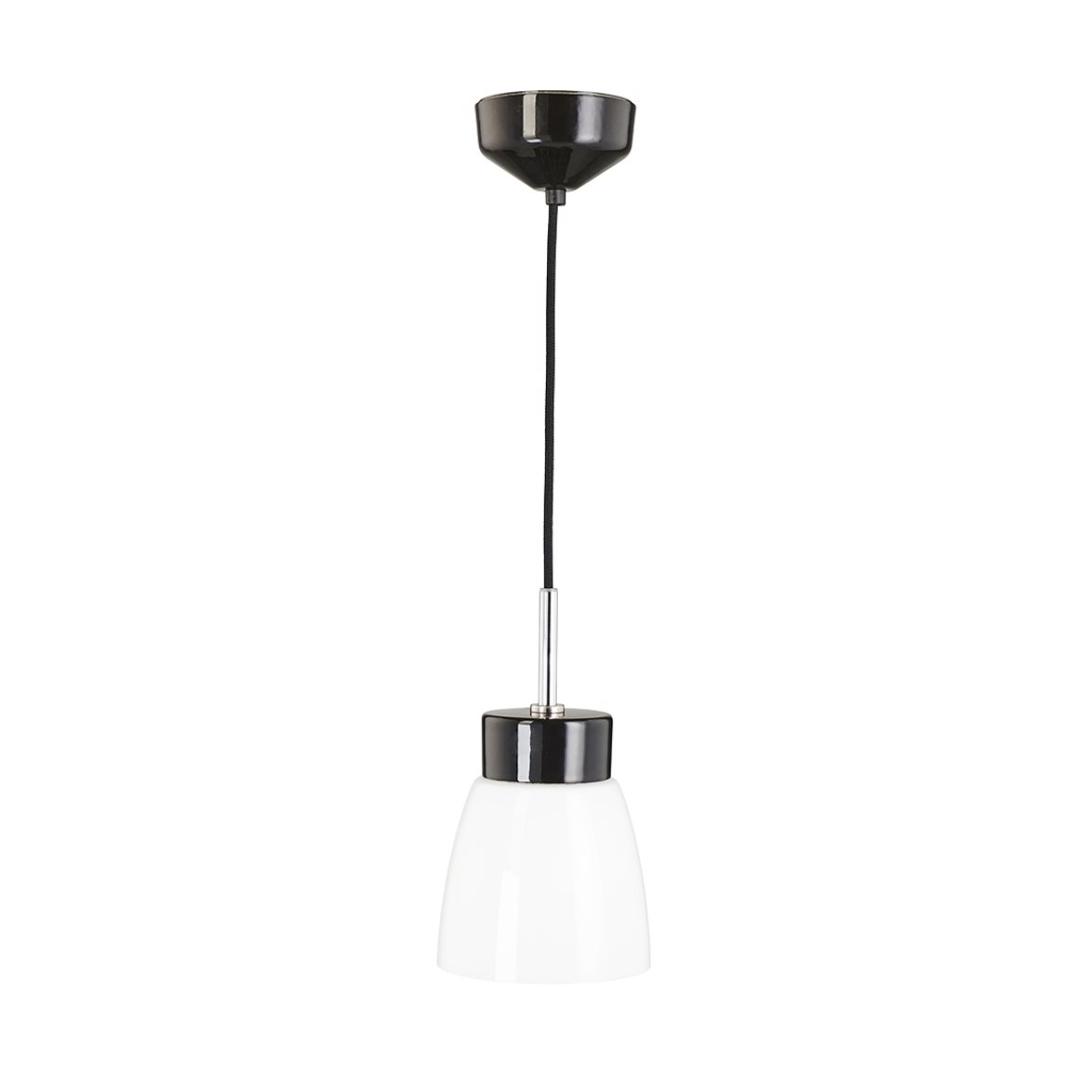 IFÖ Electric Smycka Klara pendel blankt opalglas svart | Inomhusbelysning - Taklampor - Taklampor hängande | Lampspecialisterna