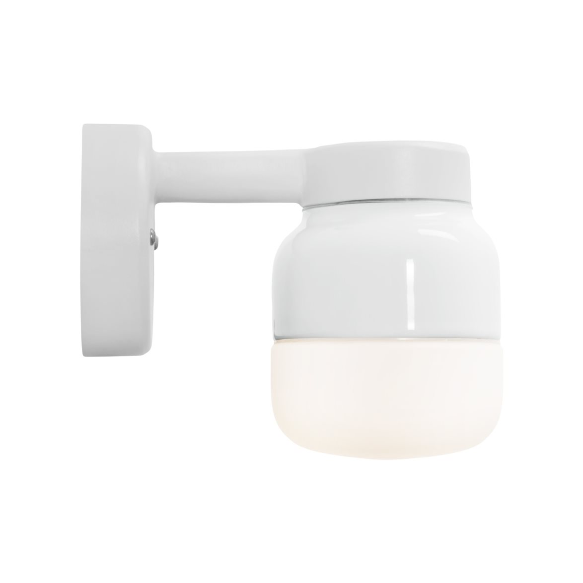 IFÖ Electric Ohm vägglampa 100 matt opal H150 vit | Badrumsbelysning - Vägglampor badrum | Lampspecialisterna