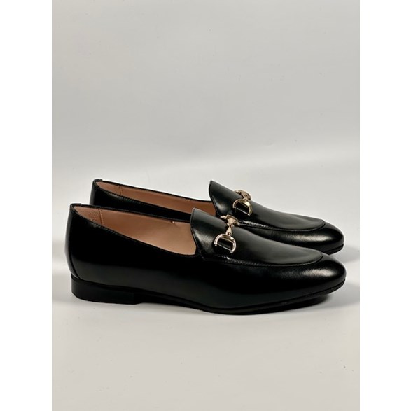Carlotta loafers svart skinn