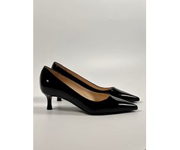 Emilia pumps svart lack