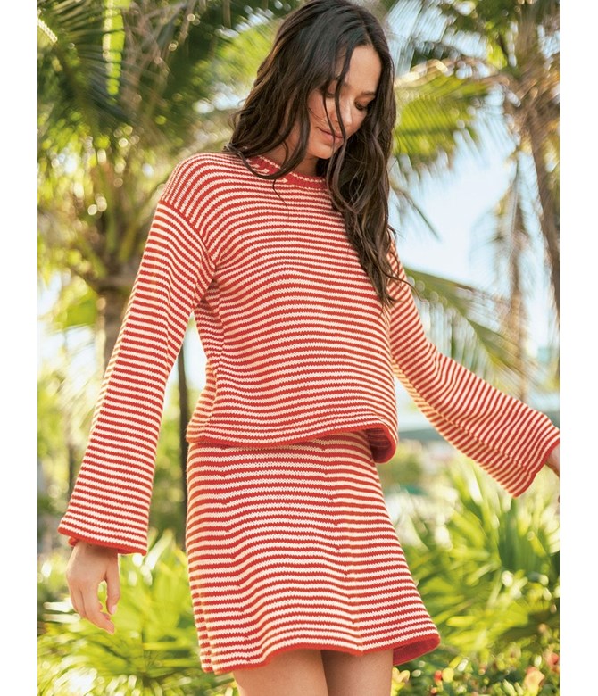 Cleo Sweater & Skirt 2504_02