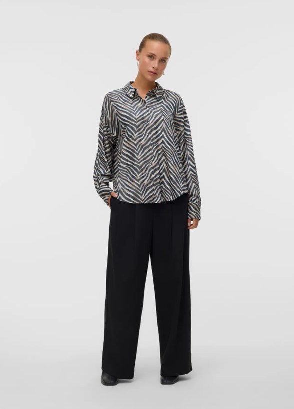 VMVINA SONYA LS SHIRT WVN GA