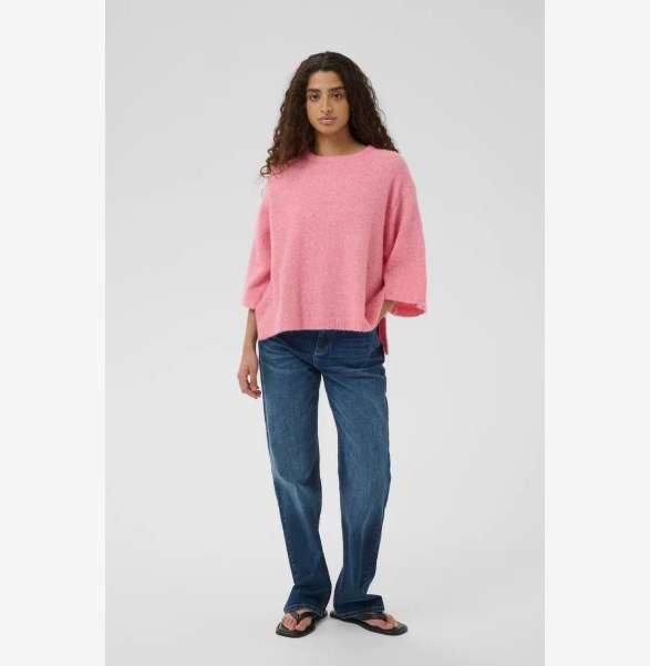 GUNIIW TEE