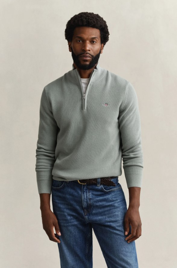 MICRO TEXTURED COTTON HALF ZIP