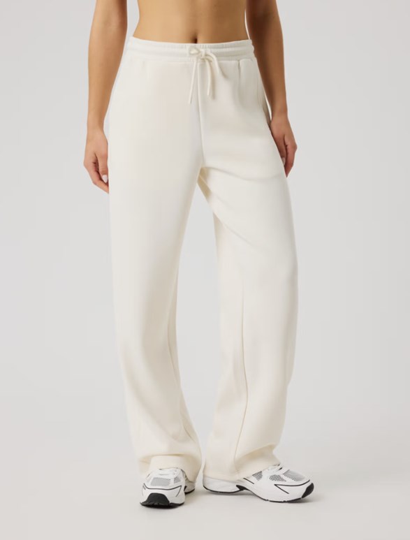 STUDIO SOFT SWEATPANTS