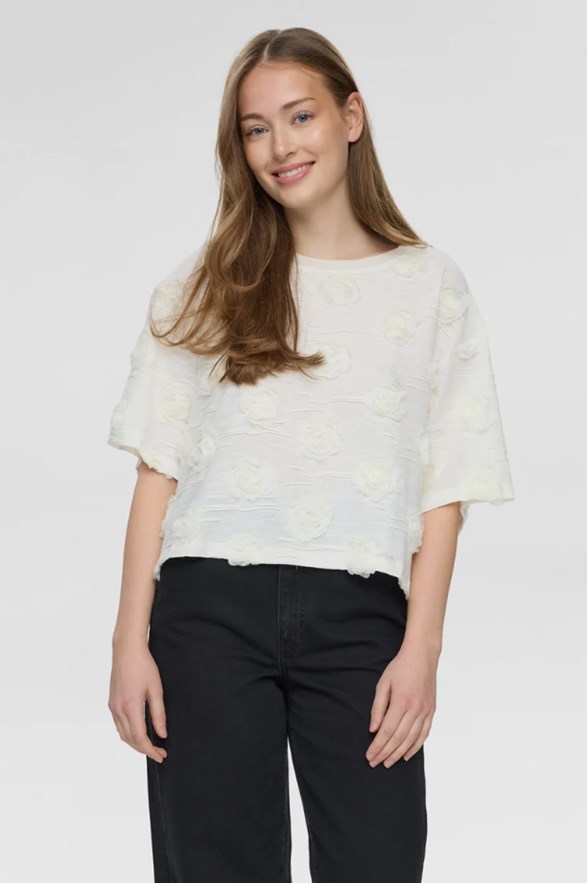 NUROSIE T-SHIRT