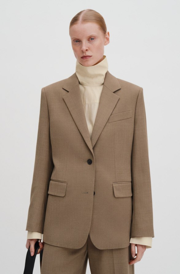 Delilah Blazer