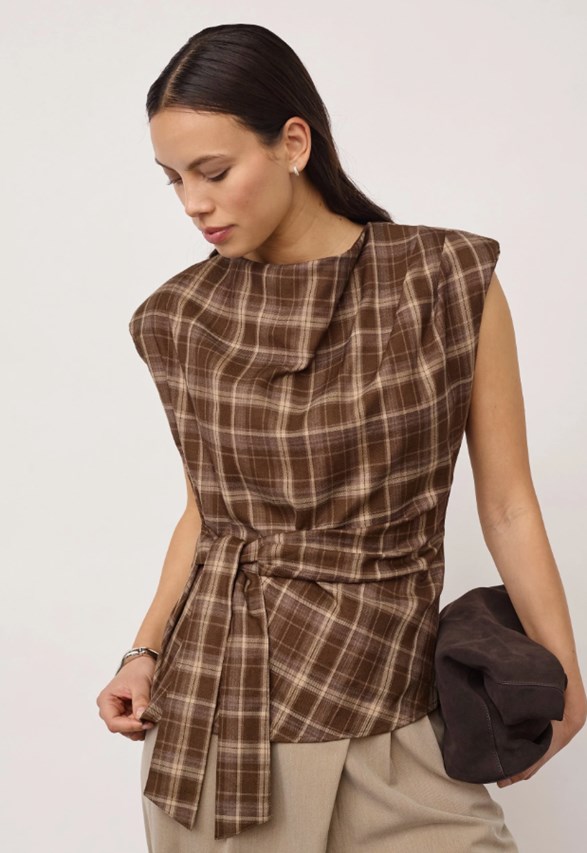 DagnyCC Check Pleat Top