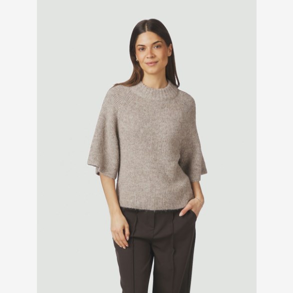 Bandi Fluffy Knit Blouse