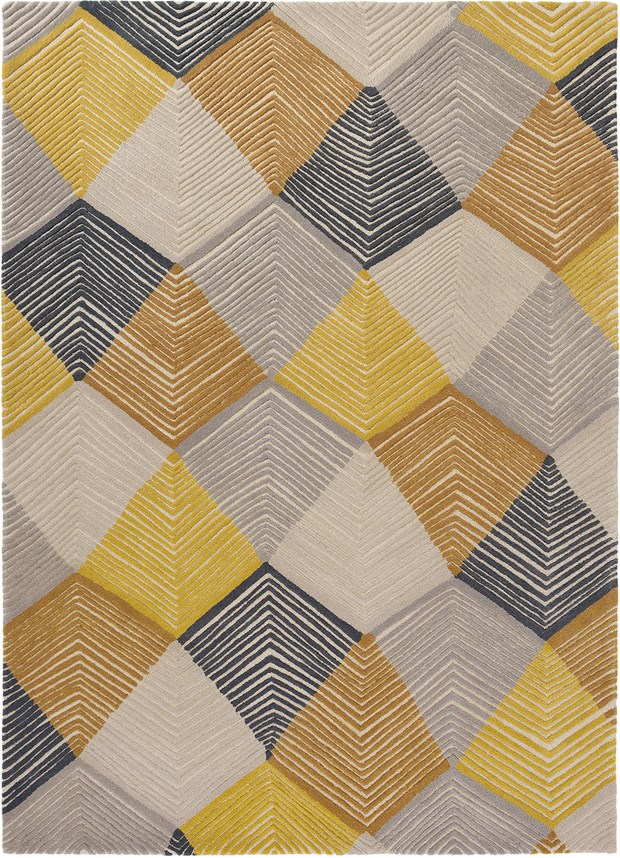 Rhythm Saffron, Harlequin
