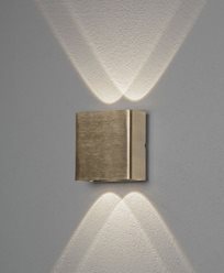 Konstsmide Chieri-seinävalaisin messinki 2x2W LED