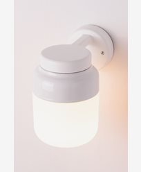 Ifö Electric Ohm Wall Vegglampe LED E27 Hvit 140/205 Opalglass IP44