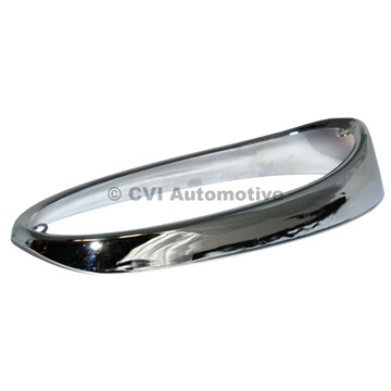 Chrome surround, tail lamp Amazon '63-'70 (does NOT fit lens 659096)