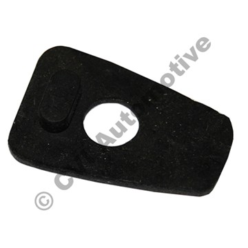 Seal, outer door handle 140/164-'71 L/R (small - for front of handle)