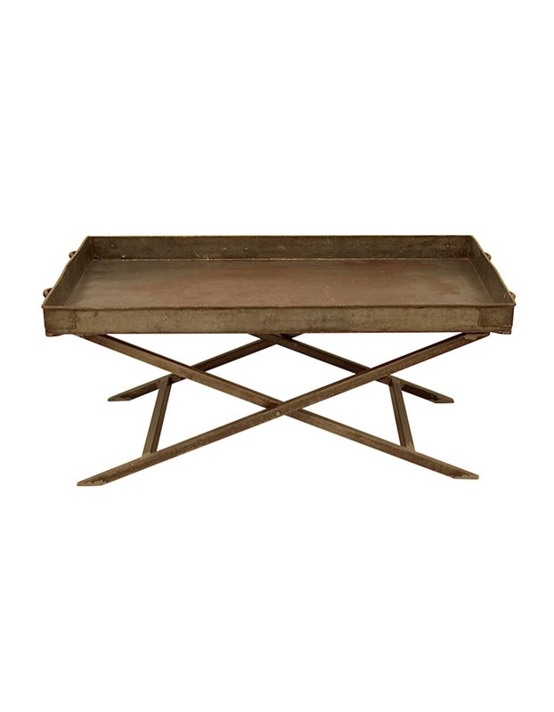 Soffbord av järn