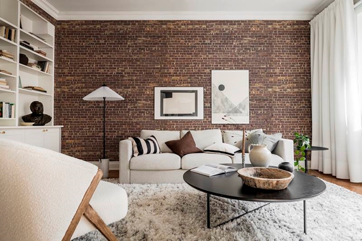 Symbol Bricks tapet från Rebel Walls - Fraktfritt online