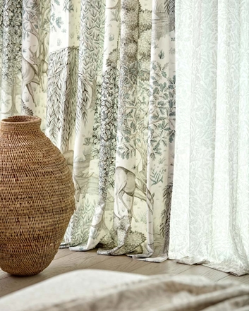 William Morris & Co The Brook Wide Width Tyg