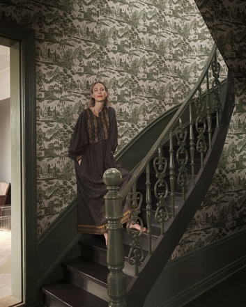 Sandberg Lake Como Tapet