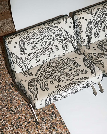 Dedar Tiger Mountain, graphite Tyg