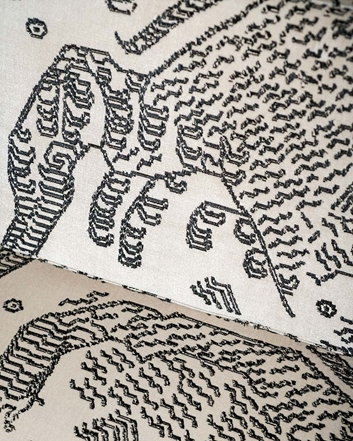 Dedar Tiger Mountain, graphite Tyg