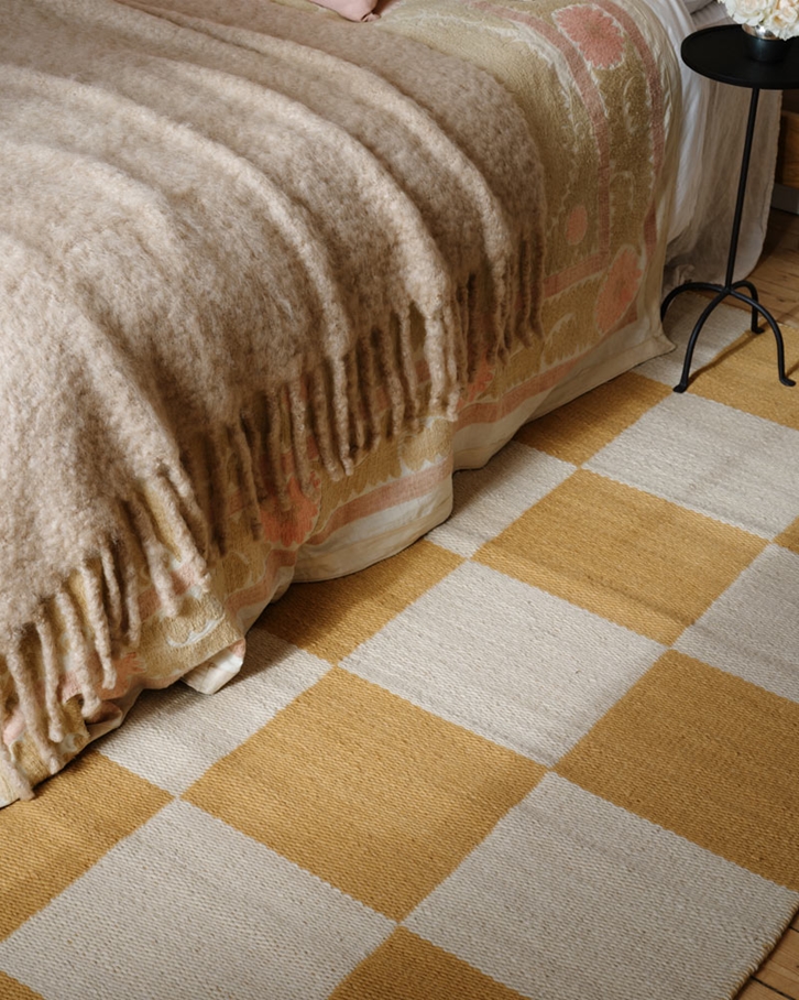 Layered Chess Flatweave Harvest Yellow Matta