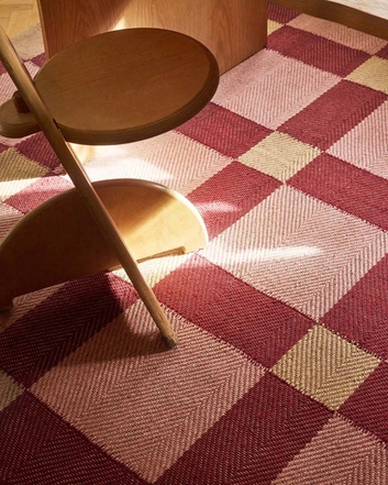 Layered Evelina Kroon Jute Plum Punch Matta
