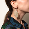 Örhängen Earrings, Bravery Leaf - Gold