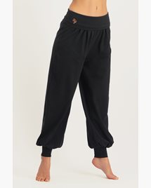 Yogabyxor Rhea Pants, Onyx Black - Urban Goddess