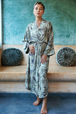 Kimono Ecoprint satin kaftan växtryck Grevillea - WithSegerqvist