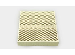 Lödplatta keramisk 21x100x100mm hålstrl.2mm