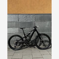 Turbo Levo Expert T-Type "DEMO" GLOSS / SATIN OBSIDIAN / GLOSS TAUPE S3