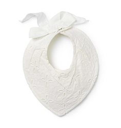 Elodie Details drybib Embroidery Anglaise