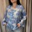 Romantisk blommig blus