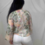 Romantisk blommig blus