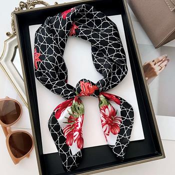 Scarf blommigt