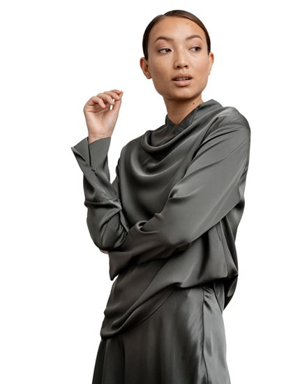 Ahlvar Gallery Ayumi Blouse Military Green